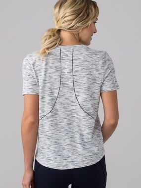 Lululemon Long Distance Short Sleeve Tiger Space Dye Black
